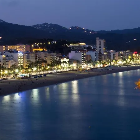 Central Lloret De Mar Apartment Modern Comfort City Views