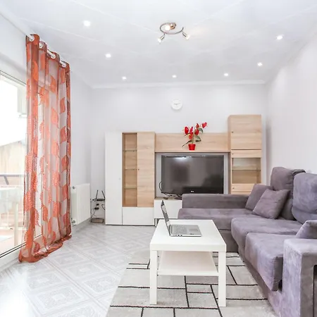 Central Lloret De Mar Apartment Modern Comfort City Views