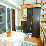Design Modernist Lägenhet